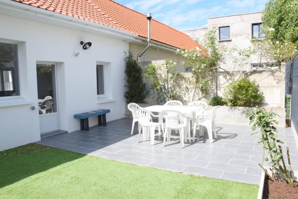 Maison Au Bord De La Plage 桑加特 外观 照片